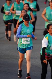 BIB: 52784
                            <button type="button" onclick="openModal(10514189)" class="btn btn-primary btn-sm float-right btn-popup" data-toggle="modal" data-target=".modal-high-quality">
                        <i class="fas fa-shopping-cart"></i> Add to Cart
                    </button>
                                            <button type="button" onclick="isThisMe(10514189, true)" class="btn btn-success btn-sm float-right btn-popup btn-isme hidden" data-toggle="tooltip" data-placement="bottom" title="นี่คือรูปของคุณใช่ไหม คลิกที่นี่เพื่อเอาเข้าอัลบั้ม">
                        <i class="fas fa-plus"></i> Add to album
                    </button>
                    <button type="button" onclick="isThisMe(10514189, false)" class="btn btn-warning btn-sm float-right btn-popup btn-isnotme hidden">
                        <i class="fas fa-ban"></i> Remove from album
                    </button>